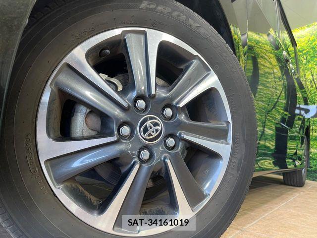 Toyota VOXY 2020-10 6678688-13