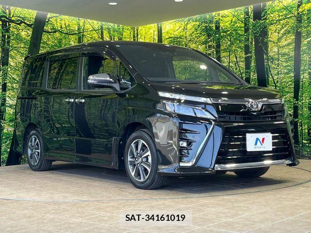 Toyota VOXY 2020-10 6678688-16
