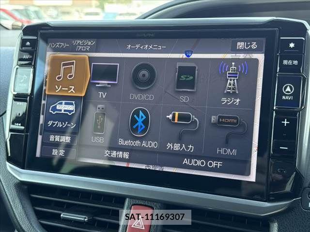 Toyota VOXY 2020-03 6678690-23