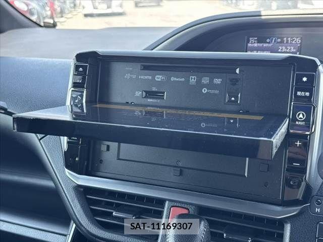 Toyota VOXY 2020-03 6678690-25