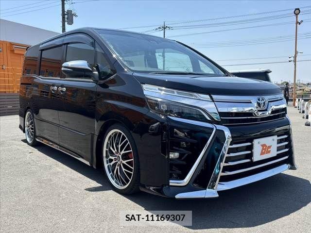 Toyota VOXY 2020-03 6678690-7