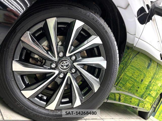 Toyota VOXY 2024-06 6682950-12