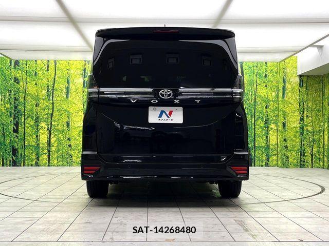 Toyota VOXY 2024-06 6682950-14