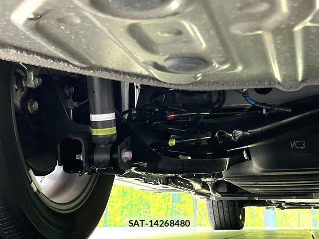 Toyota VOXY 2024-06 6682950-19