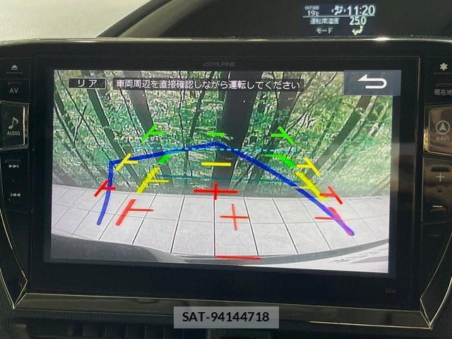 Toyota VOXY 2015-12 6684070-4