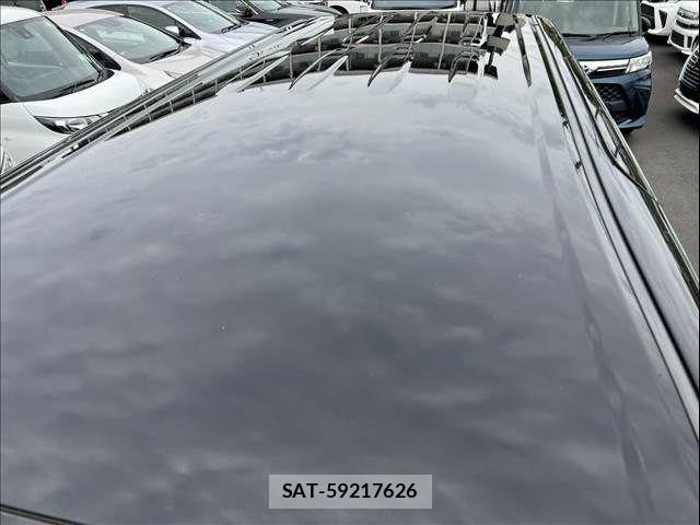 Toyota VOXY 2018-07 6691339-11
