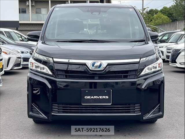 Toyota VOXY 2018-07 6691339-3
