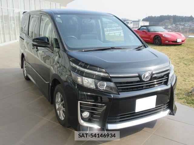 Toyota VOXY 2015-04 6717727-3