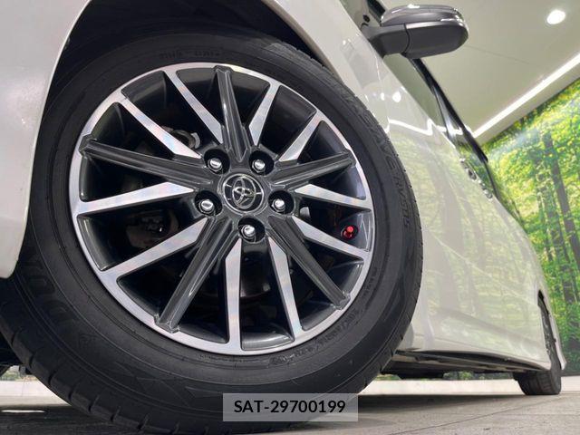 Toyota VOXY 2015-07 6717715-13