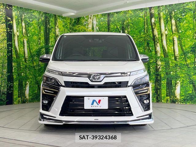 Toyota VOXY 2019-06 6717709-14