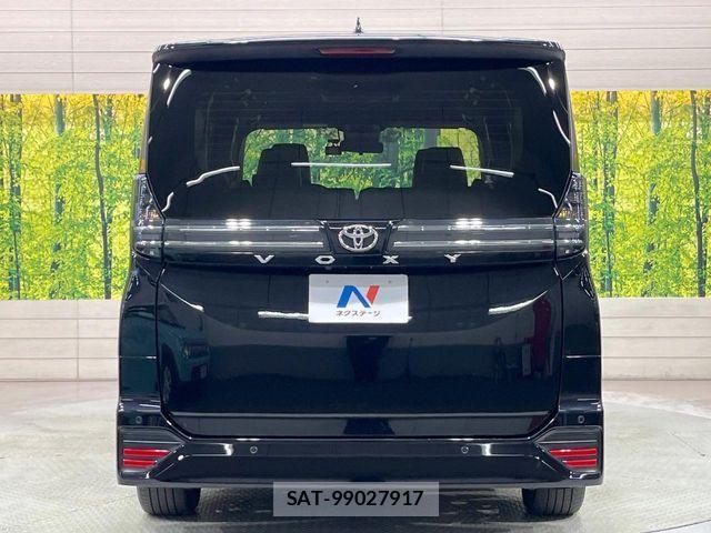 Toyota VOXY 2022-04 6717699-15