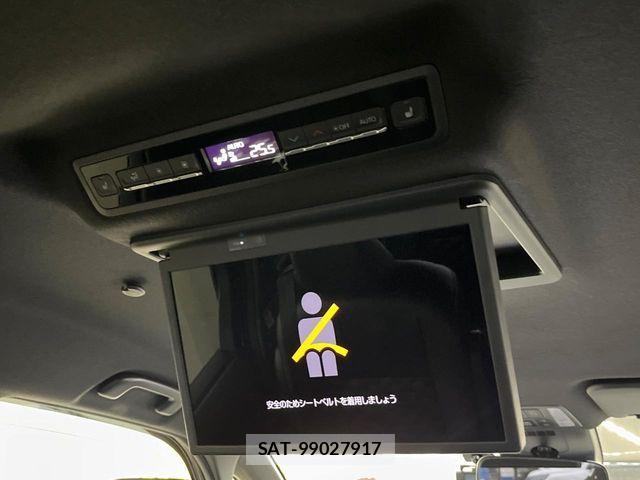 Toyota VOXY 2022-04 6717699-4