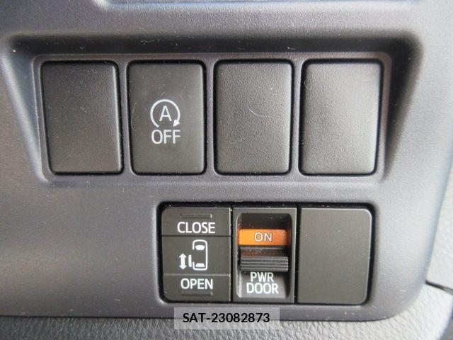 Toyota VOXY 2015-06 6717728-19