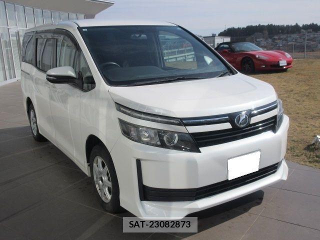 Toyota VOXY 2015-06 6717728-3