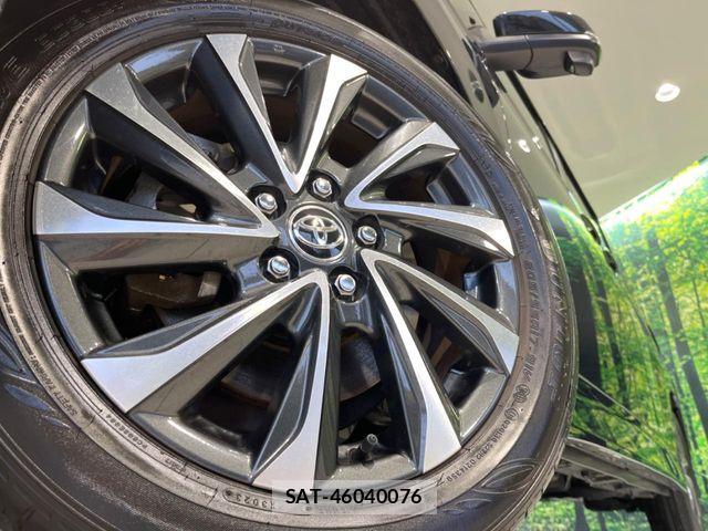 Toyota VOXY 2023-08 6717706-12