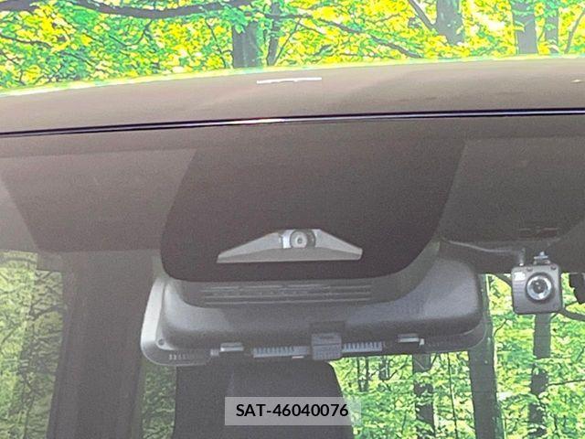 Toyota VOXY 2023-08 6717706-5