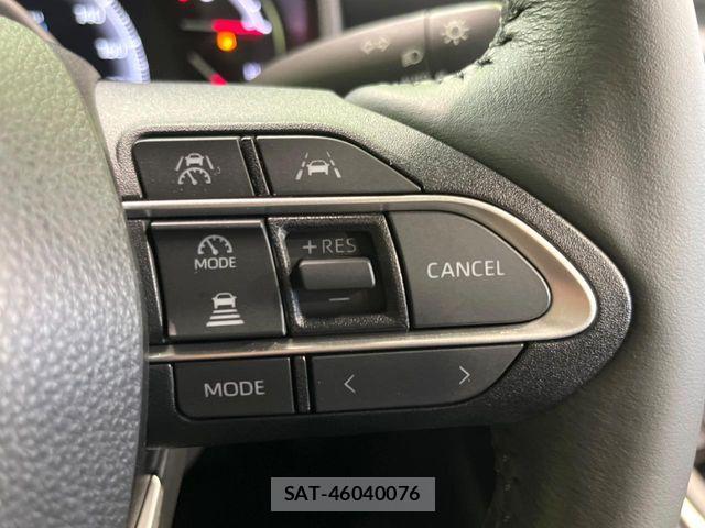 Toyota VOXY 2023-08 6717706-6