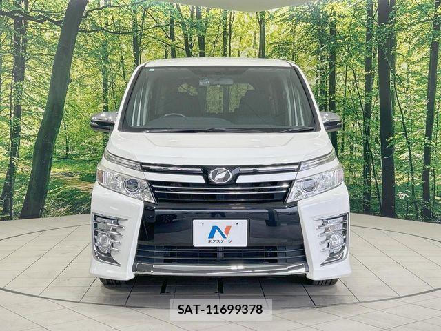 Toyota VOXY 2015-06 6717714-13
