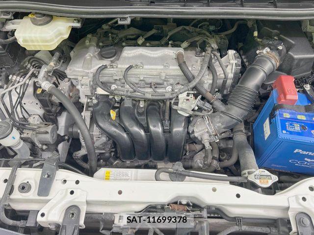 Toyota VOXY 2015-06 6717714-17
