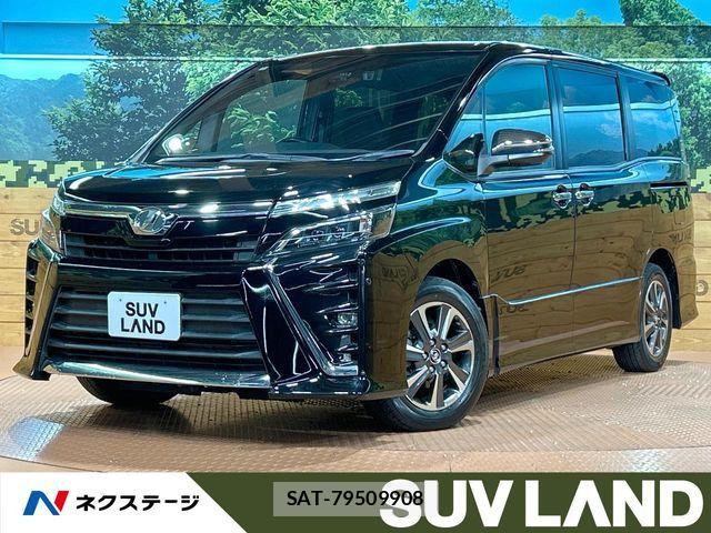 Toyota VOXY 2018-03 6753850-0