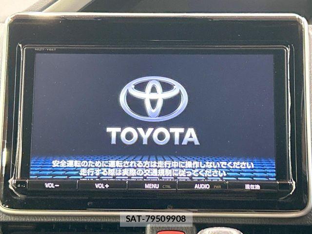 Toyota VOXY 2018-03 6753850-2