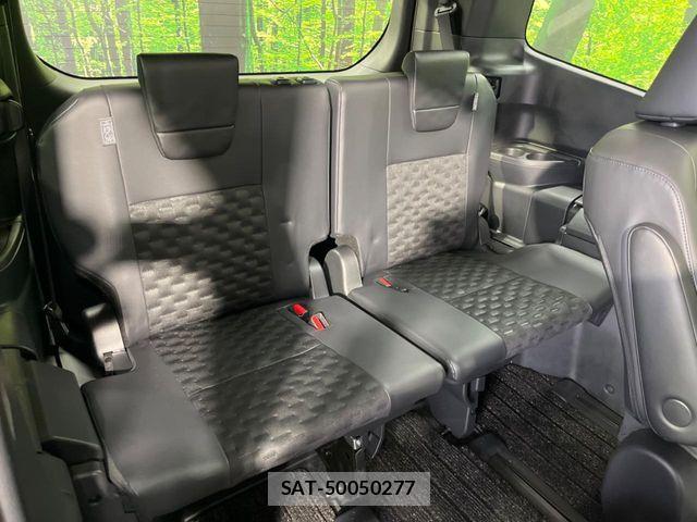 Toyota VOXY 2025-03 6753829-9