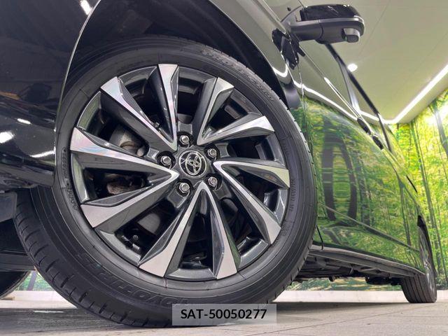 Toyota VOXY 2025-03 6753829-13