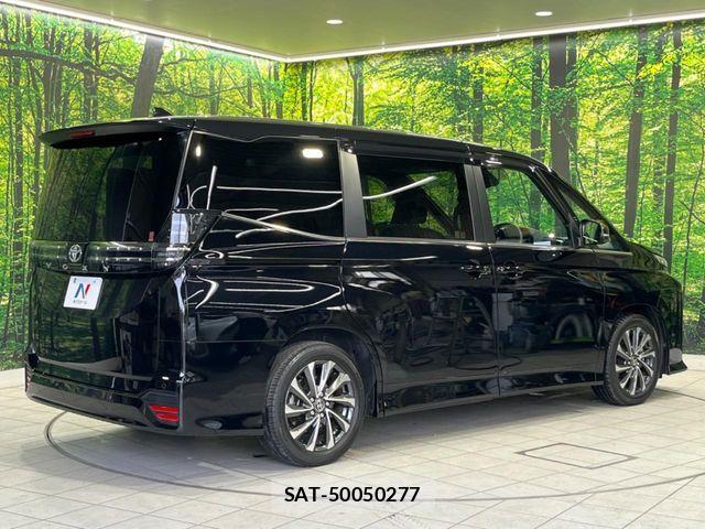 Toyota VOXY 2025-03 6753829-17