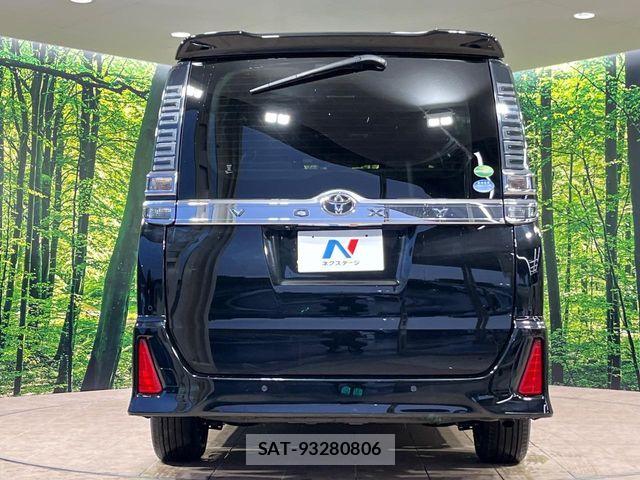 Toyota VOXY 2019-05 6753854-15