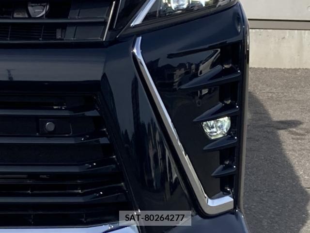 Toyota VOXY 2020-05 6753861-11