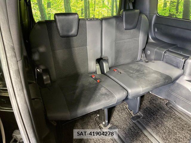 Toyota VOXY 2020-11 6753841-9