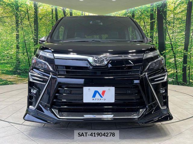 Toyota VOXY 2020-11 6753841-14