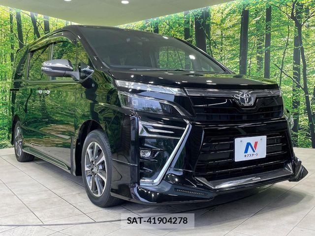Toyota VOXY 2020-11 6753841-16