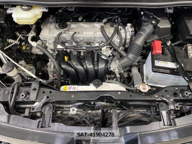 Toyota VOXY 2020-11 6753841-18