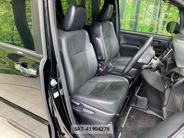 Toyota VOXY 2020-11 6753841-7