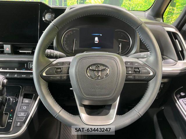 Toyota VOXY 2025-03 6753832-11