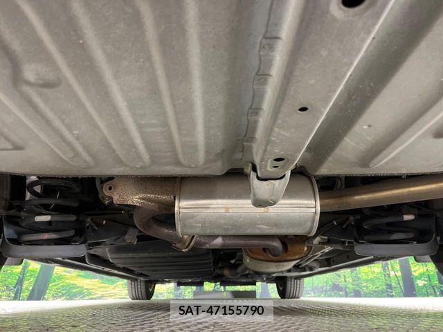Toyota VOXY 2014-09 6753874-18