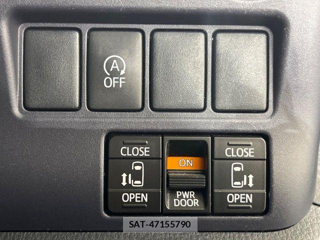 Toyota VOXY 2014-09 6753874-5