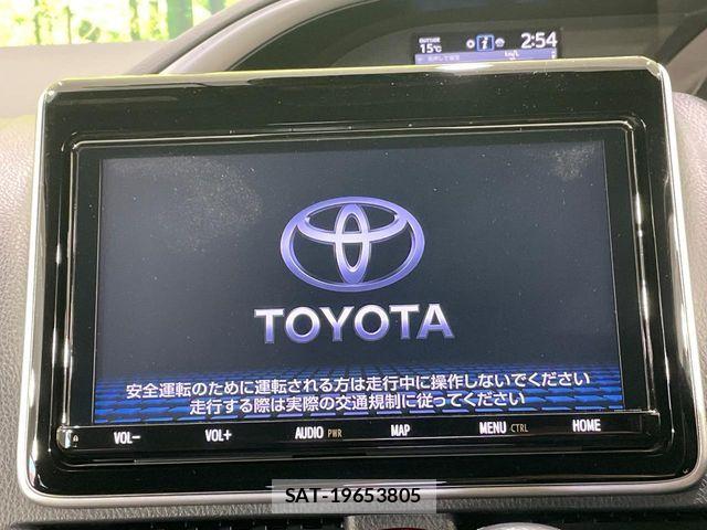 Toyota VOXY 2018-09 6753852-3