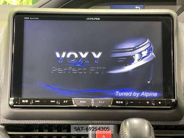 Toyota VOXY 2014-10 6753873-3