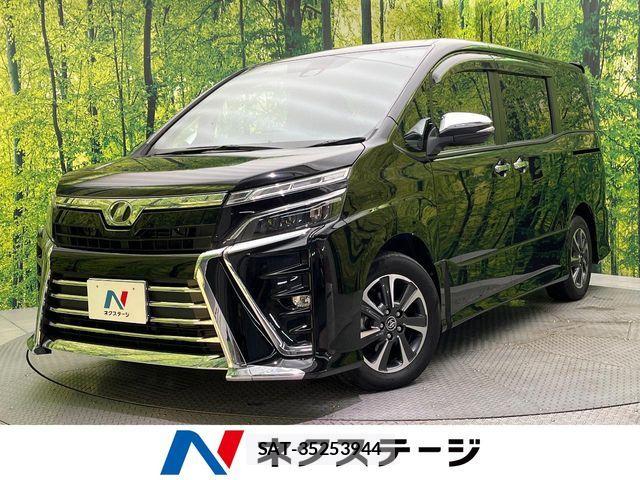Toyota VOXY 2018-03 6817914-0