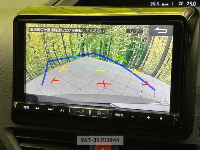 Toyota VOXY 2018-03 6817914-5