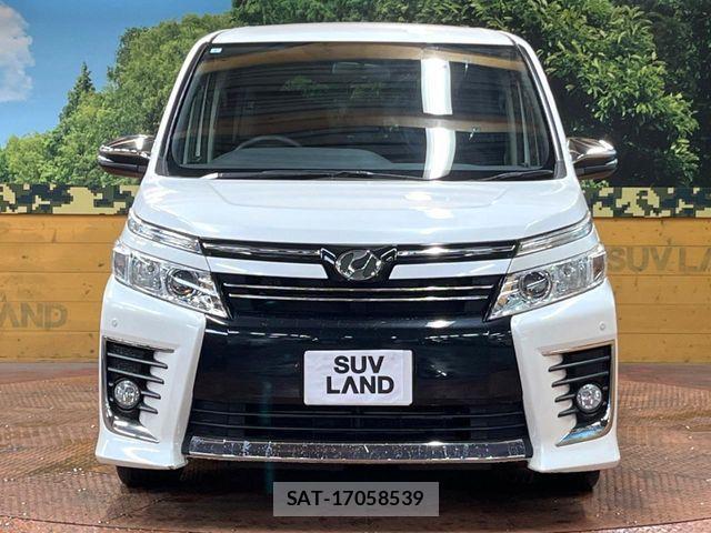 Toyota VOXY 2015-07 6817928-14