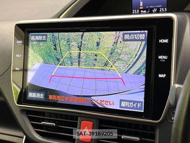 Toyota VOXY 2019-08 6817907-5