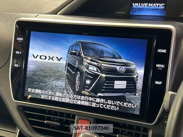 Toyota VOXY 2021-03 6817900-3