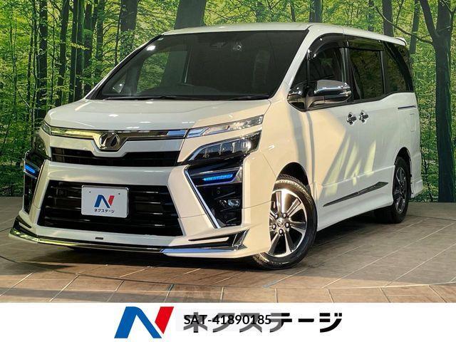 Toyota VOXY 2020-02 6817901-0
