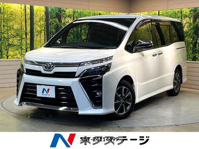 Toyota VOXY 2021-12 6817898-0