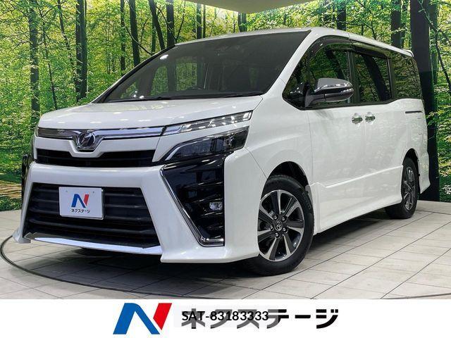 Toyota VOXY 2018-06 6817934-0