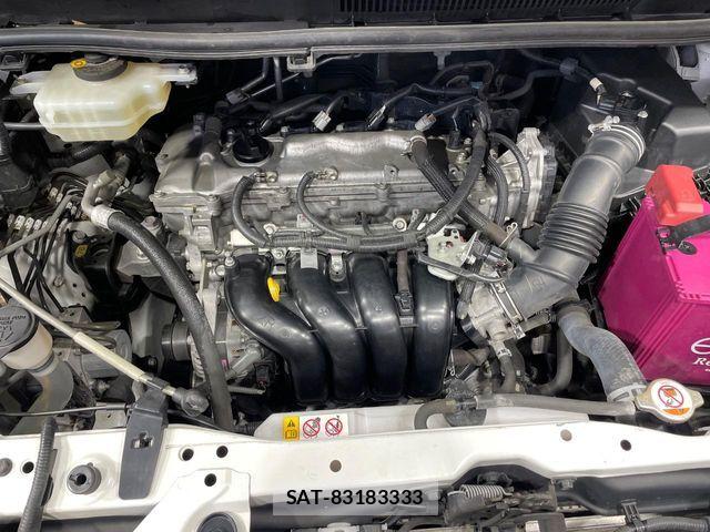 Toyota VOXY 2018-06 6817934-18