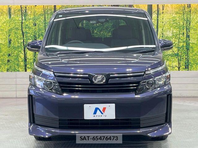 Toyota VOXY 2017-06 6817960-14